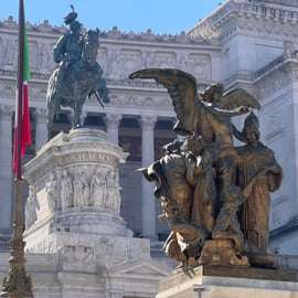 Terrazza del Vittoriano con ascensore panoramico di vetro