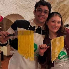 Roma: Corso di Fettucine e Tiramisù vicino a Piazza di Spagna