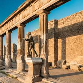 Roma: Escursione a Pompei e Napoli con biglietto d'ingresso per Pompei