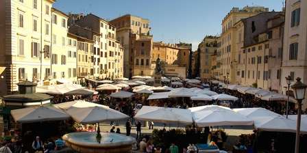 Piazza Campo de' Fiori