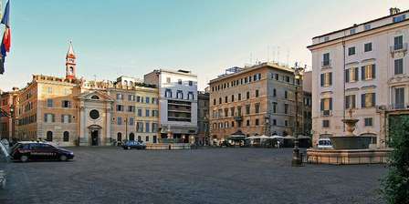 Piazza Farnese