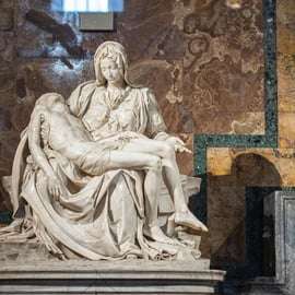 Roma: Tour dei Musei Vaticani con ingresso prioritario con accesso alla basilica