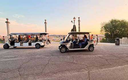 Roma: Tour della città imperiale in golf cart con trasferimento opzionale