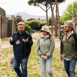 Roma: Tour di Pompei con vino e pranzo in treno ad alta velocità