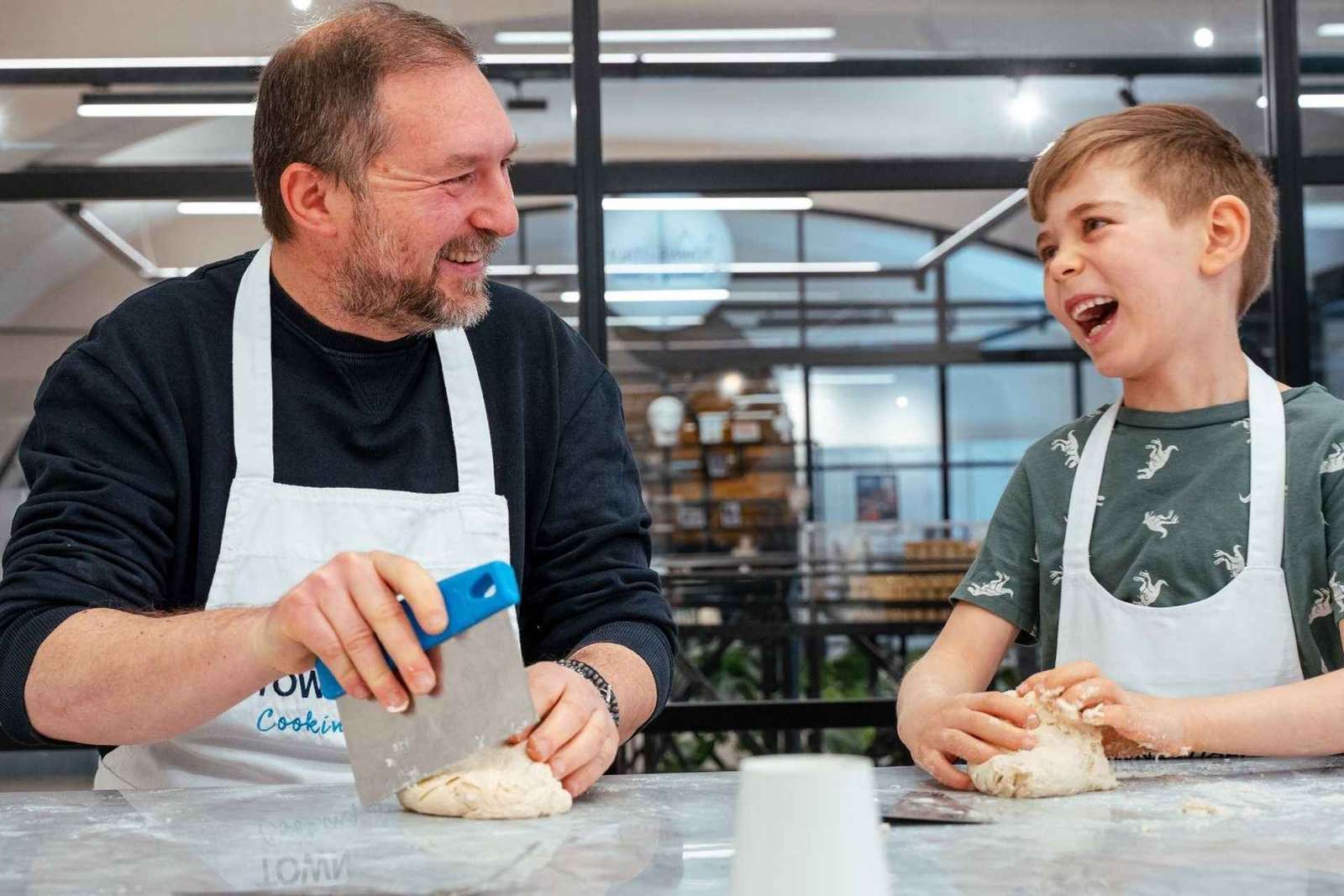Roma: Pizza, gelato e divertimento in un corso di cucina gustoso