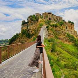 Da Roma: Escursione di un giorno a Bagnoregio e Orvieto con vino e pranzo