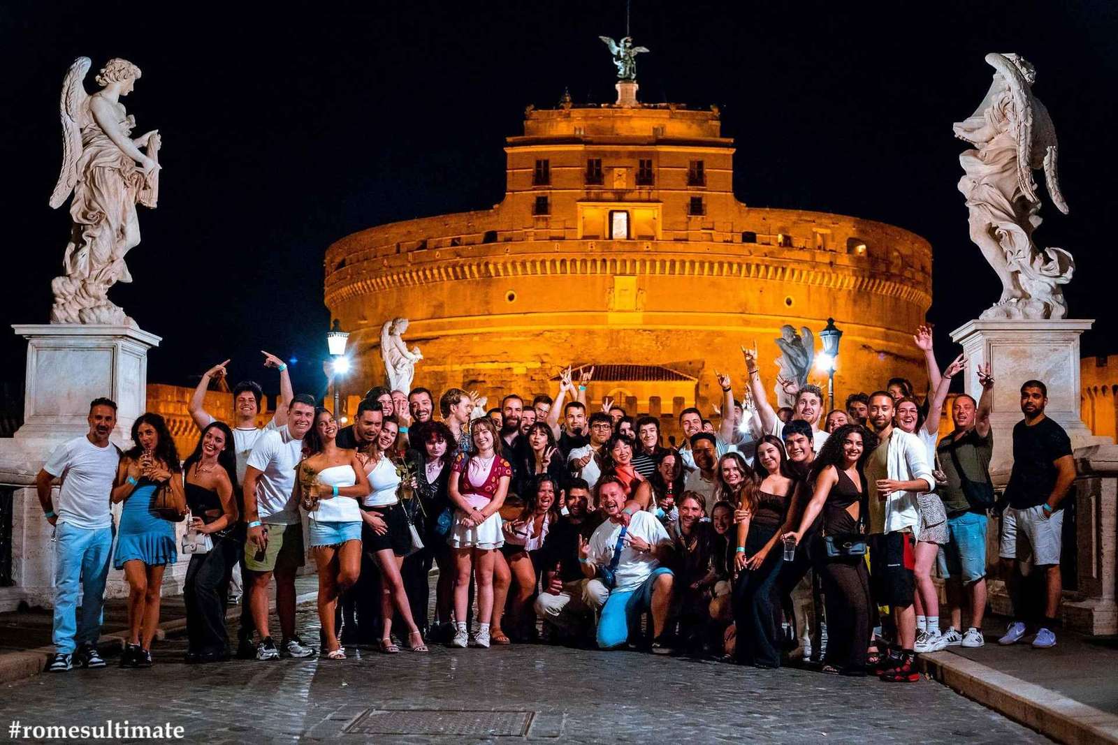 Roma: Pub Crawl e Ultimate Party con Open Bar e Pizza