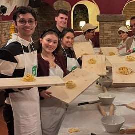 Roma: Corso di Fettucine e Tiramisù vicino a Piazza di Spagna