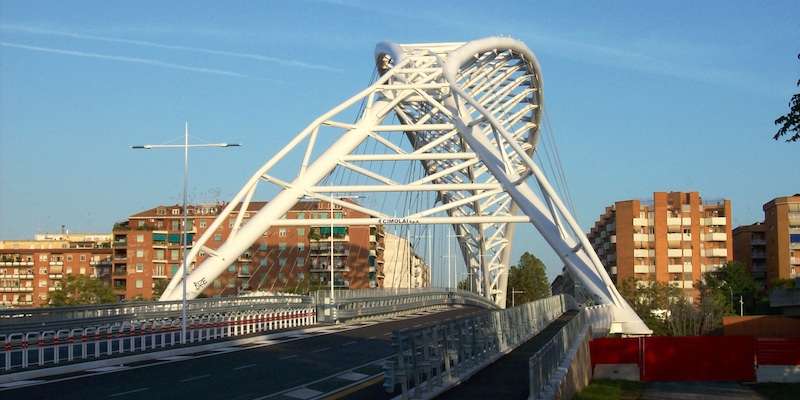 Ponte "Settimia Spizzichino" (cavalcaferrovia Garbatella - Ostiense)