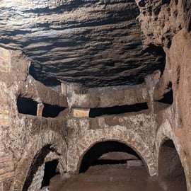 Roma: Tour storico dei sotterranei e delle catacombe