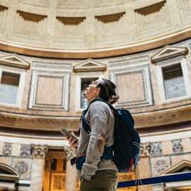 Biglietto Pantheon con audioguida delle voci di Adriano
