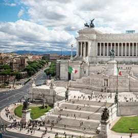 Roma: Vittoriano con Rooftop e Palazzo Venezia Ingresso con invito