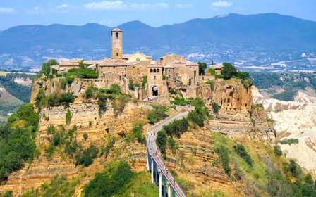 Da Roma: Escursione di un giorno a Bagnoregio e Orvieto con vino e pranzo