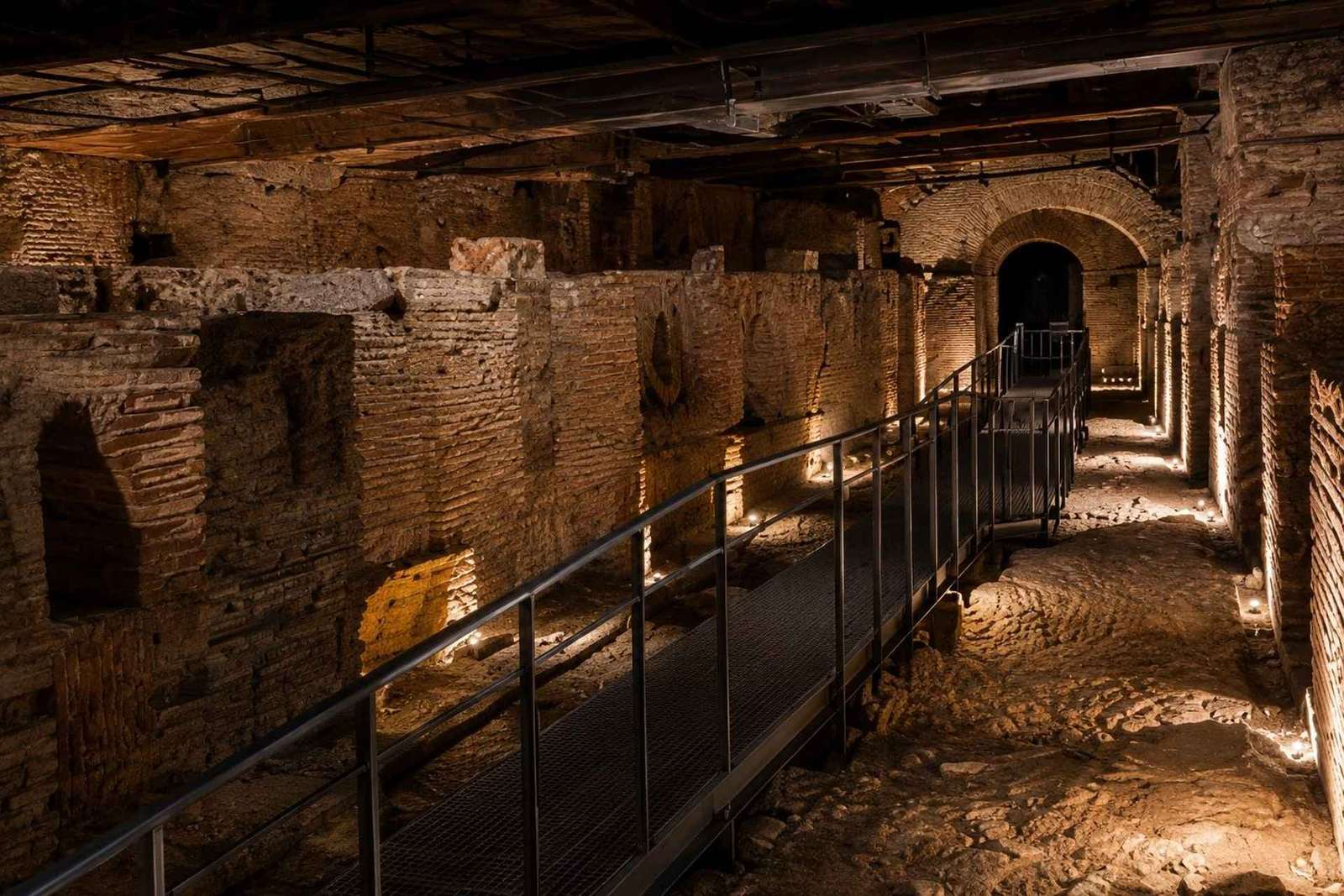 Roma: tour guidato esclusivo negli spazi nascosti del Pantheon e ingresso